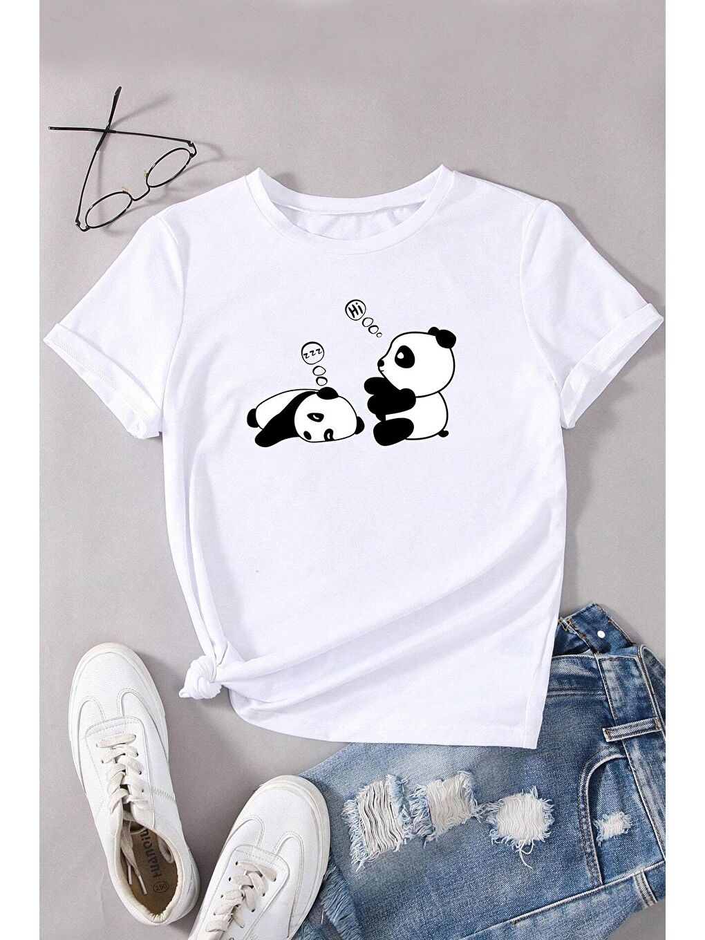 uyguntarz Beyaz Unisex Uykucu Panda Baskılı Tasarım Tshirt