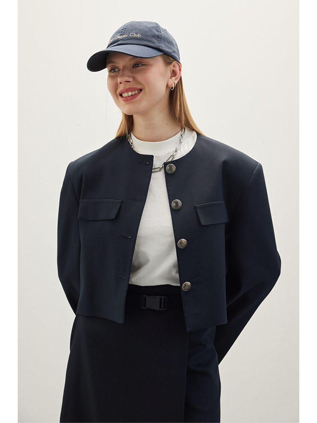 Metal Düğmeli Kısa Ceket Lacivert