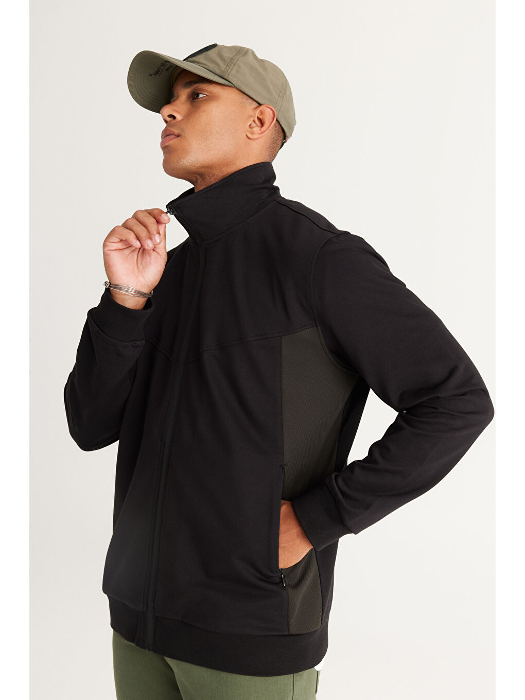 Siyah-Haki Slim Fit Dar Kesim Dik Yaka Pamuklu Erkek Fermuarlı Sweatshirt Hırka-3