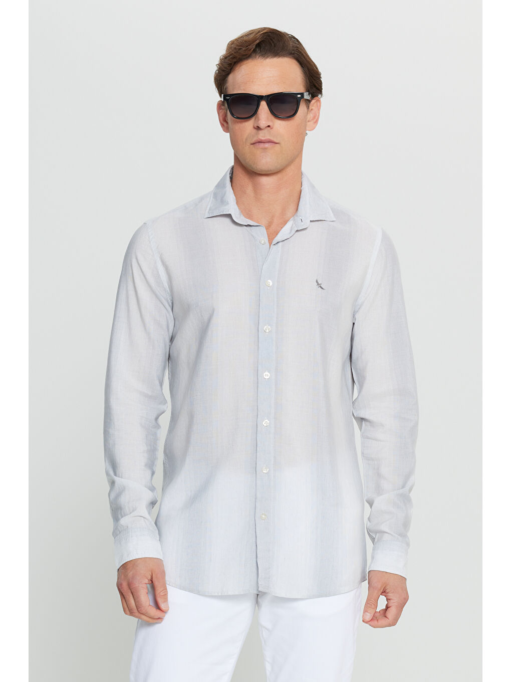 Erkek Gri Yumuşak Dokulu Keten Karışımlı Slim Fit Dar Kesim Klasik Yaka Çizgili Gömlek-1