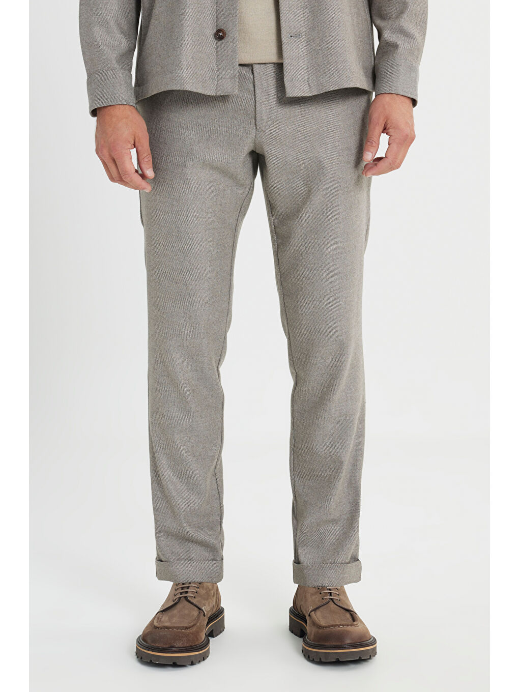 Erkek Bej-Gri Yünlü Relax Fit Rahat Kesim Beli Bağlamalı Diagonal Desenli Takım Elbise Pantolonu