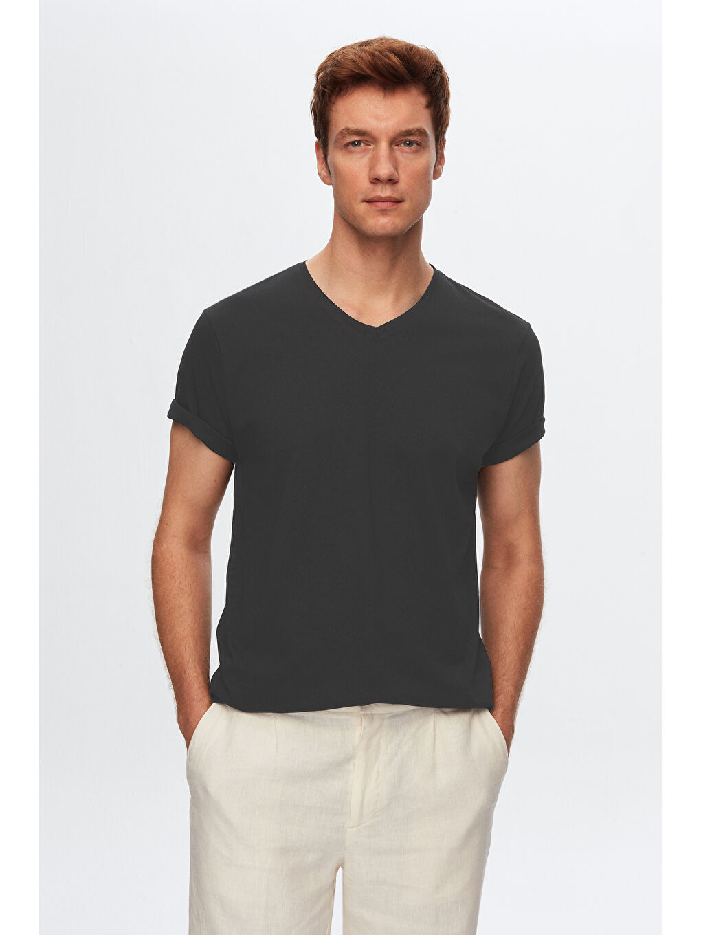 Slim Fit Antrasit V Yaka %100 Pamuk Tişört-1