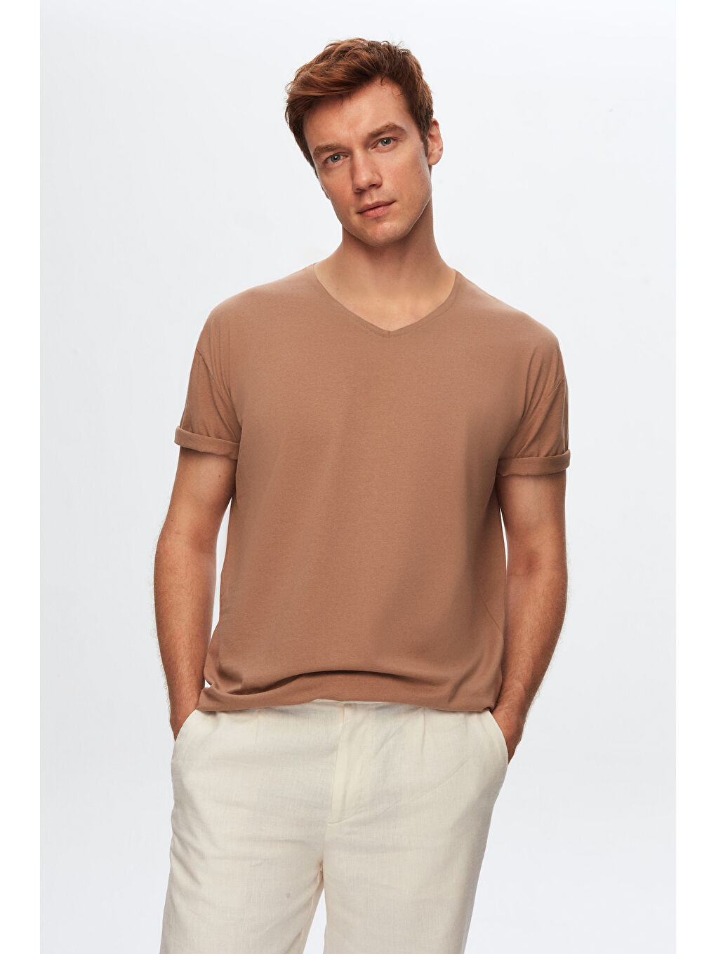 Bej Slim Fit Vizon V Yaka %100 Pamuk Tişört