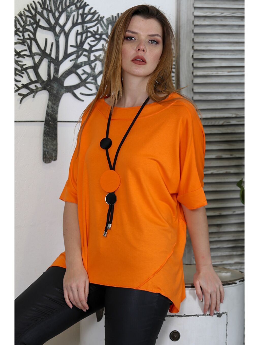 Turuncu Yuvarlak Yaka Kısa Kol Örme Oversize Casual Tişört