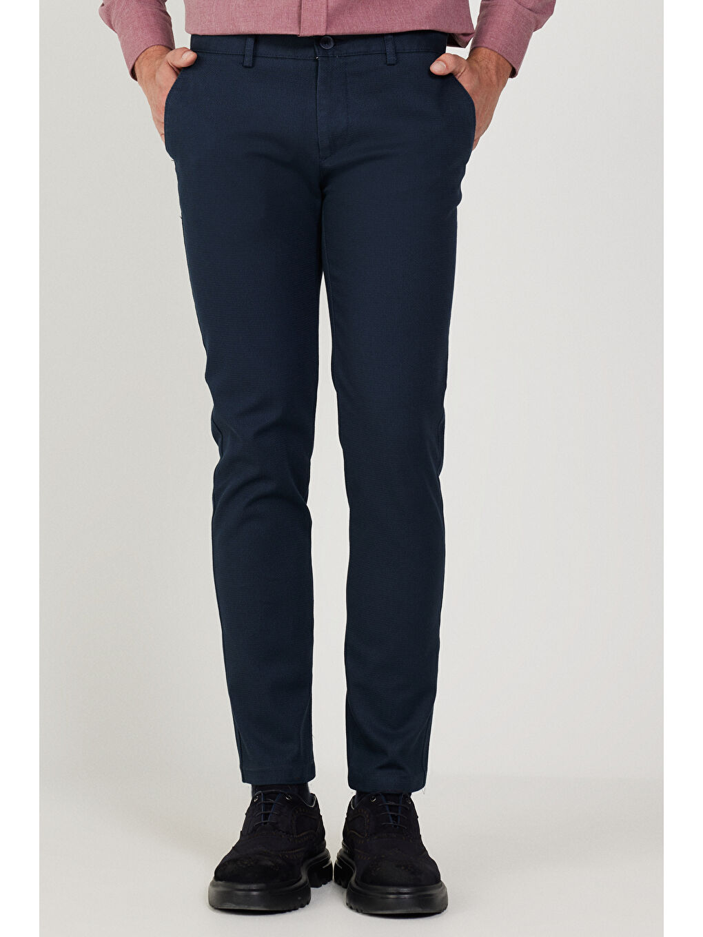 Erkek Lacivert Slim Fit Dar Kesim Pamuklu Esnek Rahat Armürlü Pantolon