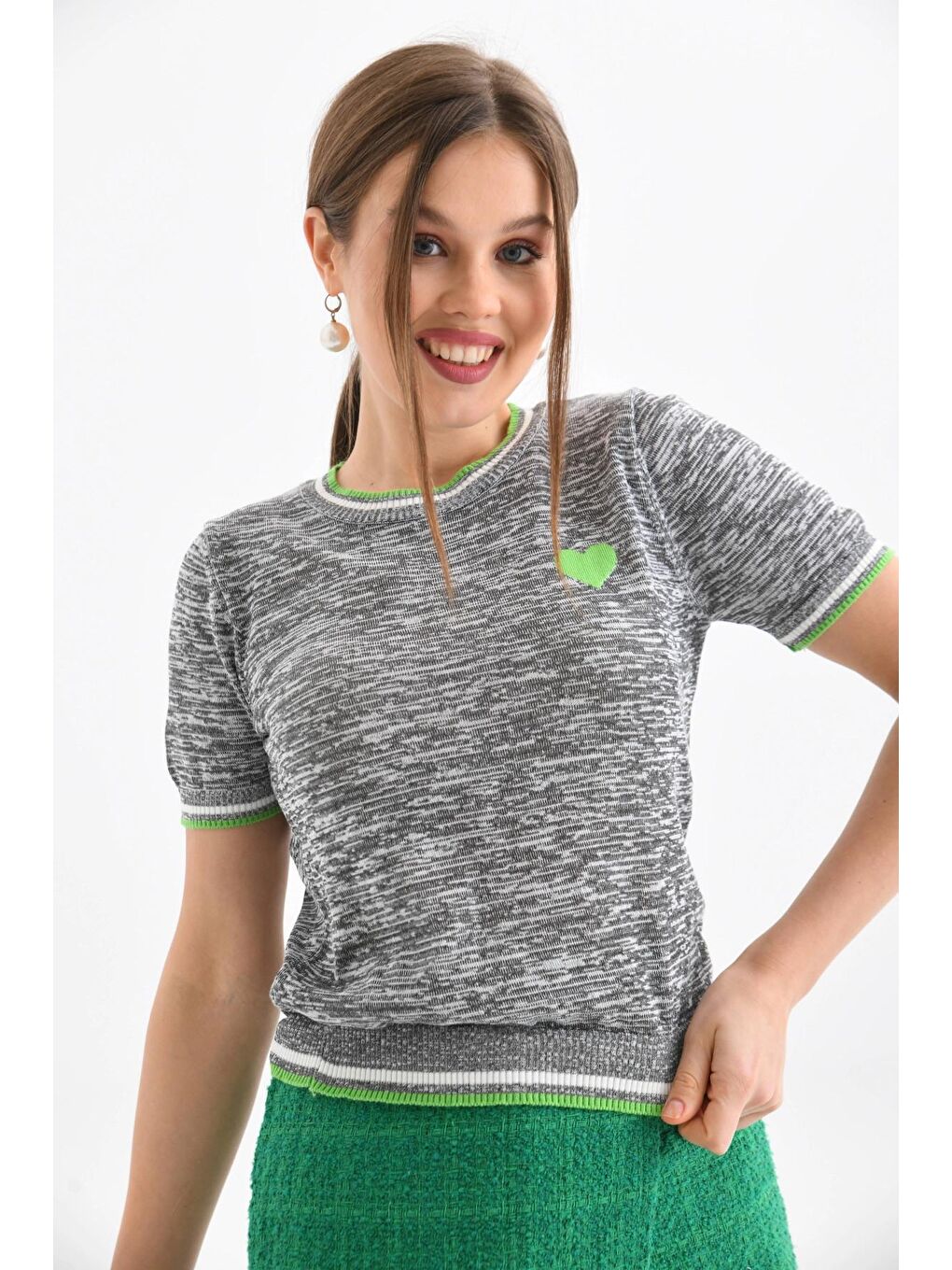 Yeşil Kalp Desenli Kısa Kol Mevsimlik Kazak-4