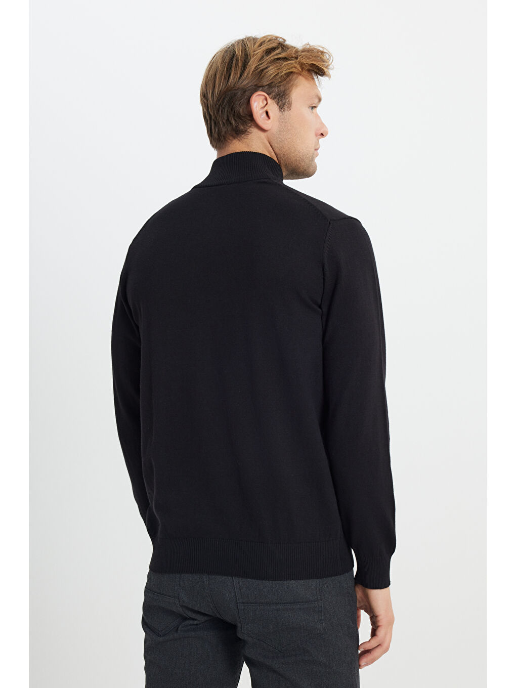 Erkek Siyah Pamuklu Sıcak Tutan Standart Fit Normal Kesim Bato Yaka Triko Kazak-5