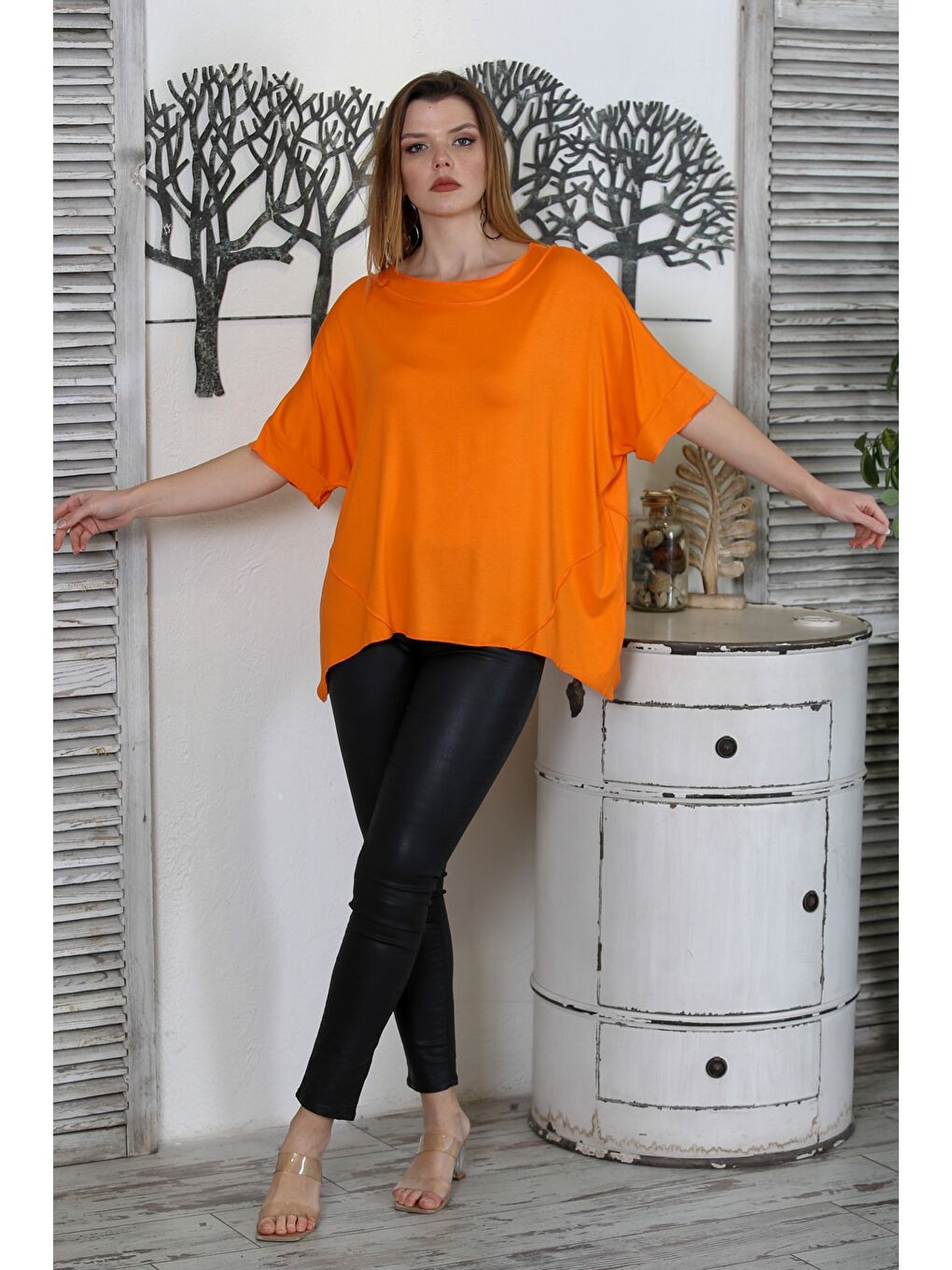 Turuncu Yuvarlak Yaka Kısa Kol Örme Oversize Casual Tişört-5