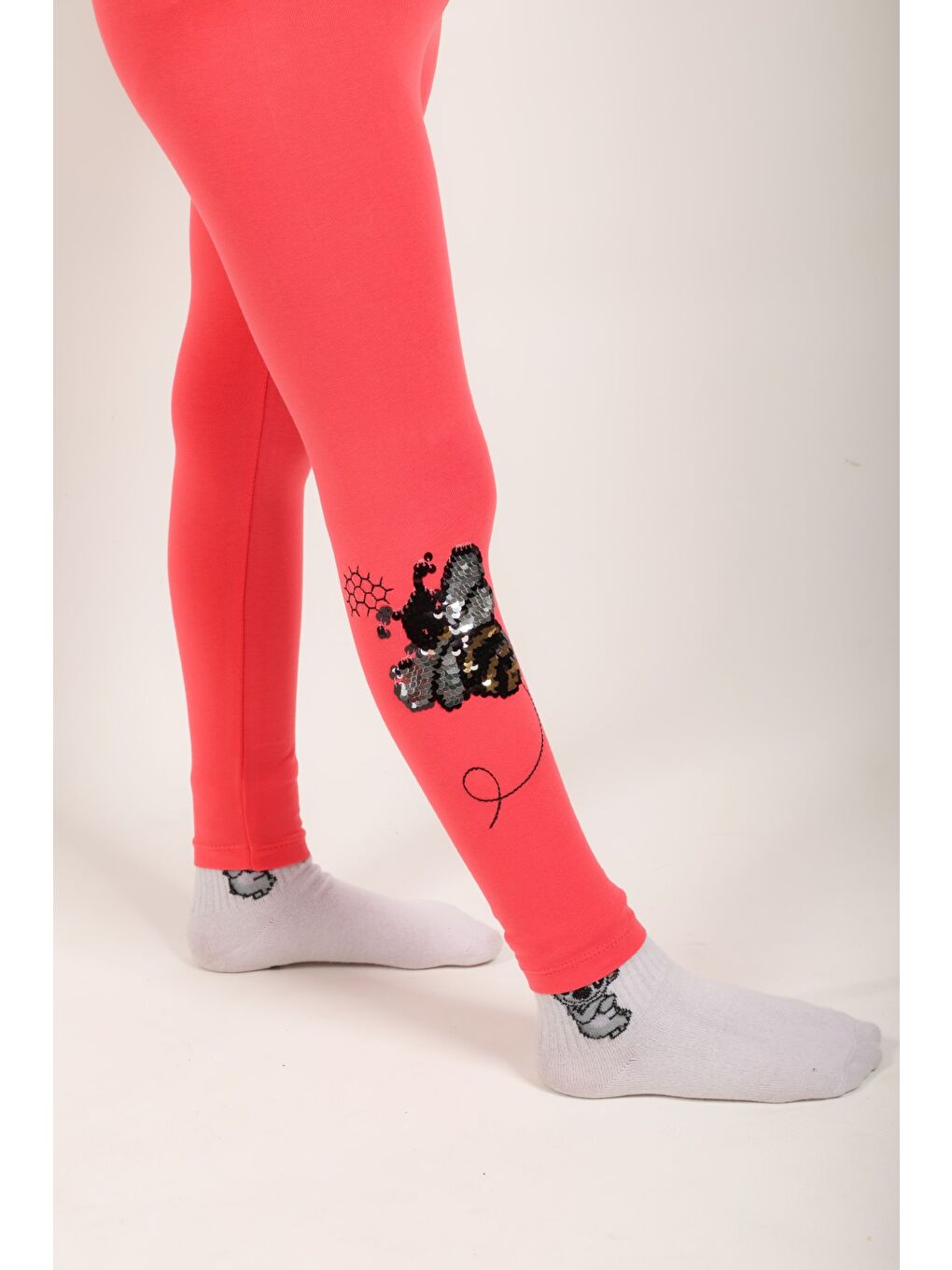 Kırmızı Kız Çocuk Tayt Pul Arı Nakış-4