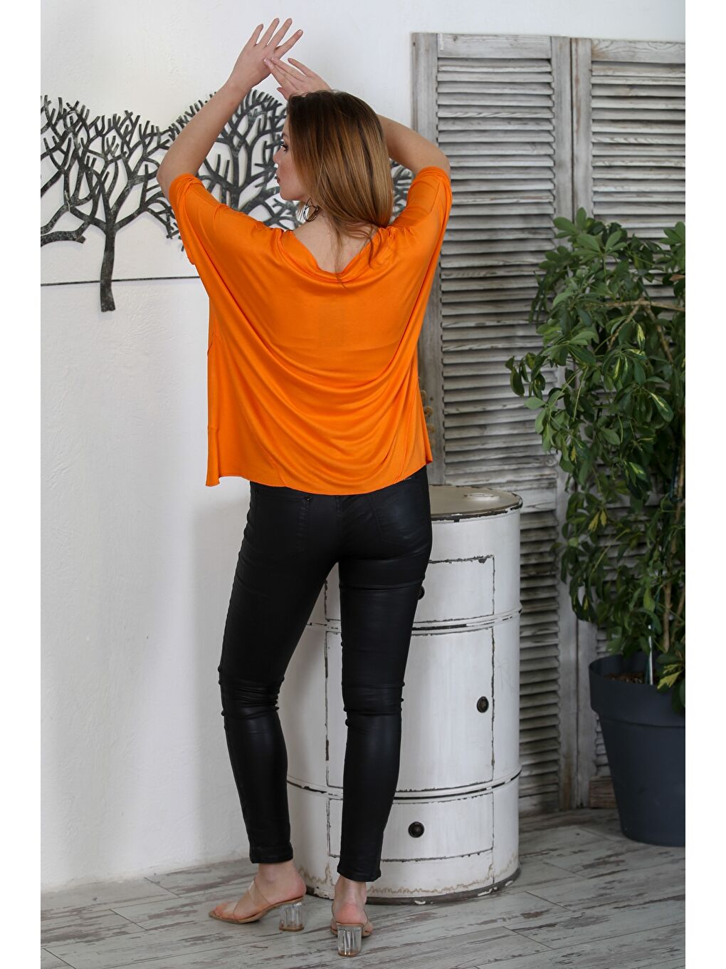 Turuncu Yuvarlak Yaka Kısa Kol Örme Oversize Casual Tişört-6