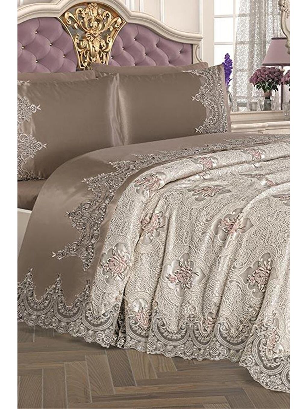 Karışık Fransız Güpürlü Eylül Pike Takımı Cappucino