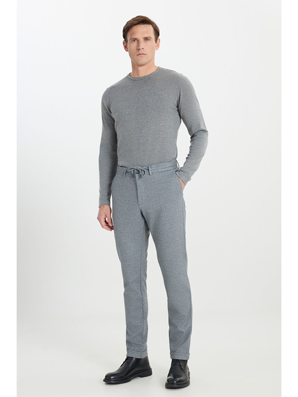 Erkek Gri Relax Fit Rahat Kesim Beli Bağlamalı Esnek Takım Elbise Pantolonu-2