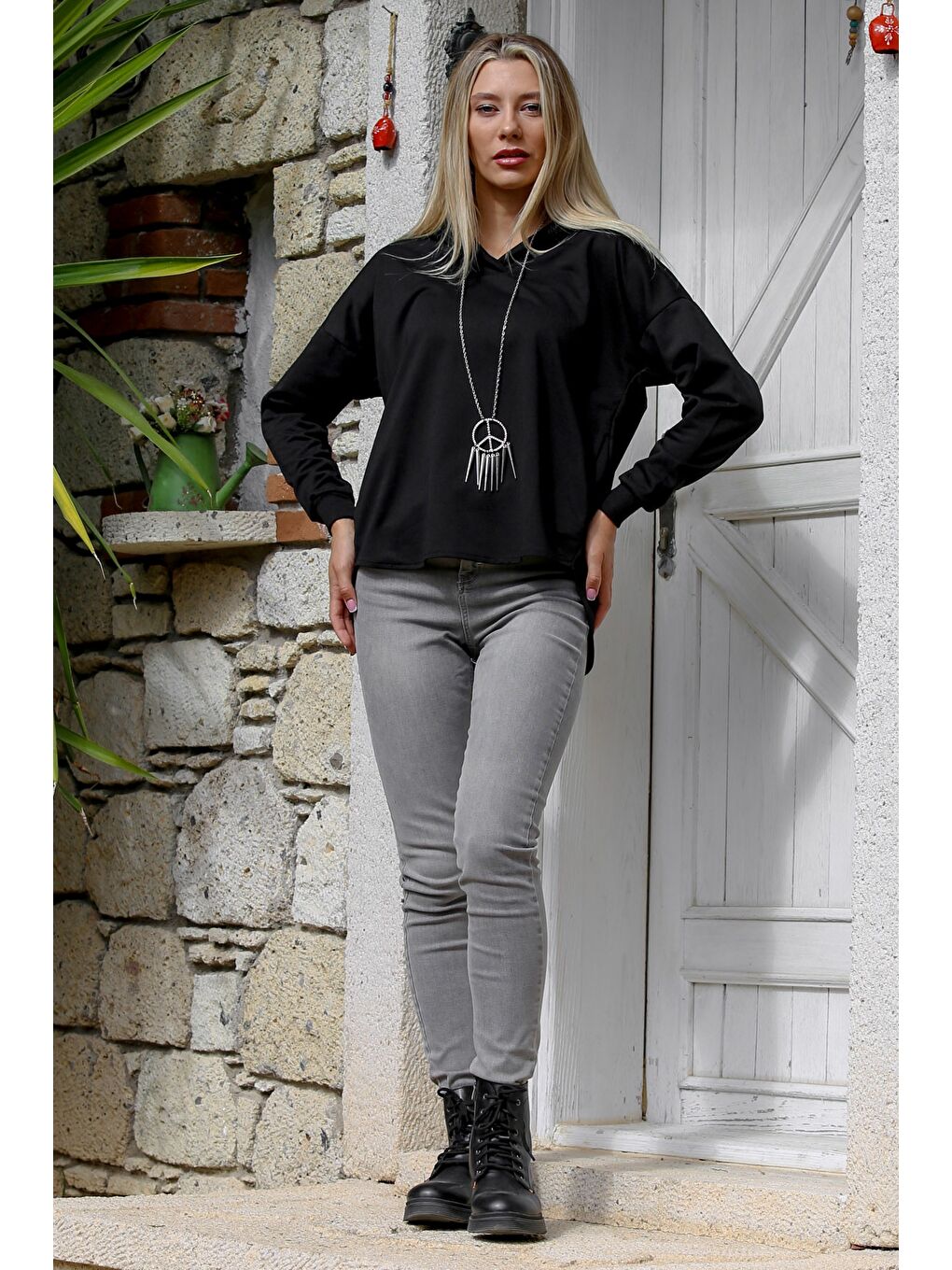 Siyah Kapüşonlu Uzun Kol Örme Casual Sweatshirt-3