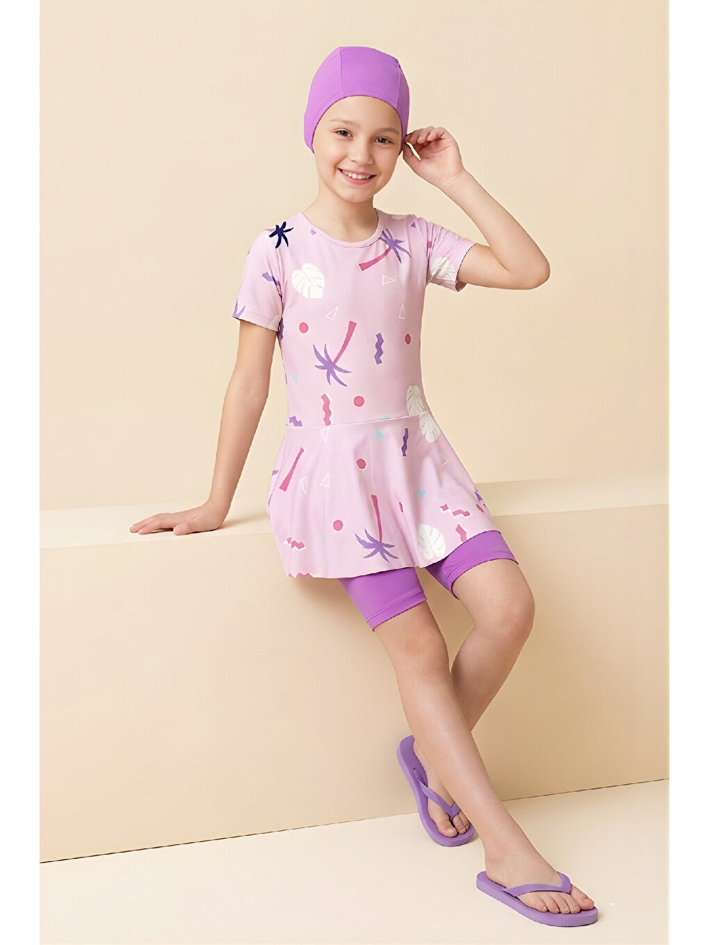 Lila Kız Çocuk 3'lü Mayo Takımı (Tunik Boy Üst+Diz Boy Alt ve Bone) 7-16 Yaş 12600B-1