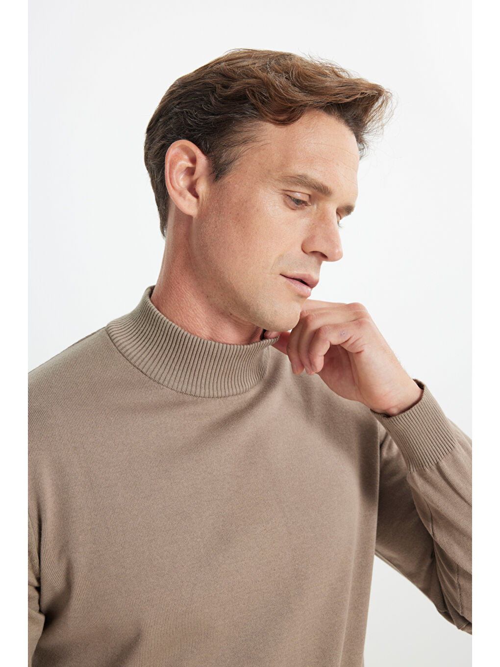 Bej Erkek Vizon Pamuklu Standart Fit Normal Kesim Yarım Balıkçı Yaka Triko Kazak-3