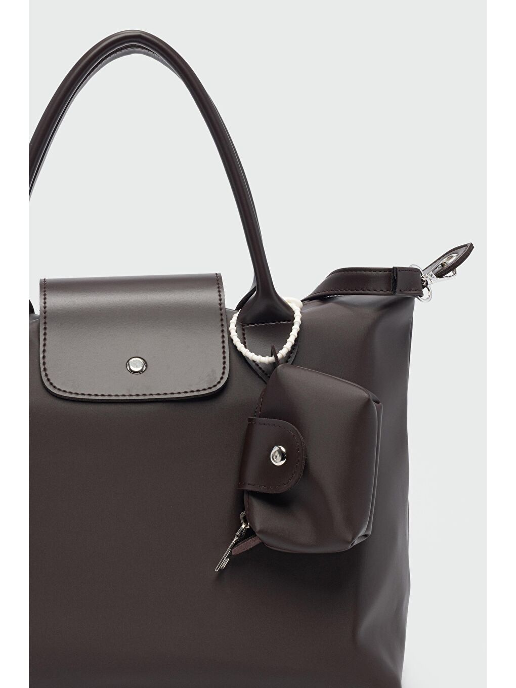 Kahverengi Booster Charmlı Omuz Çantası Kahve-1