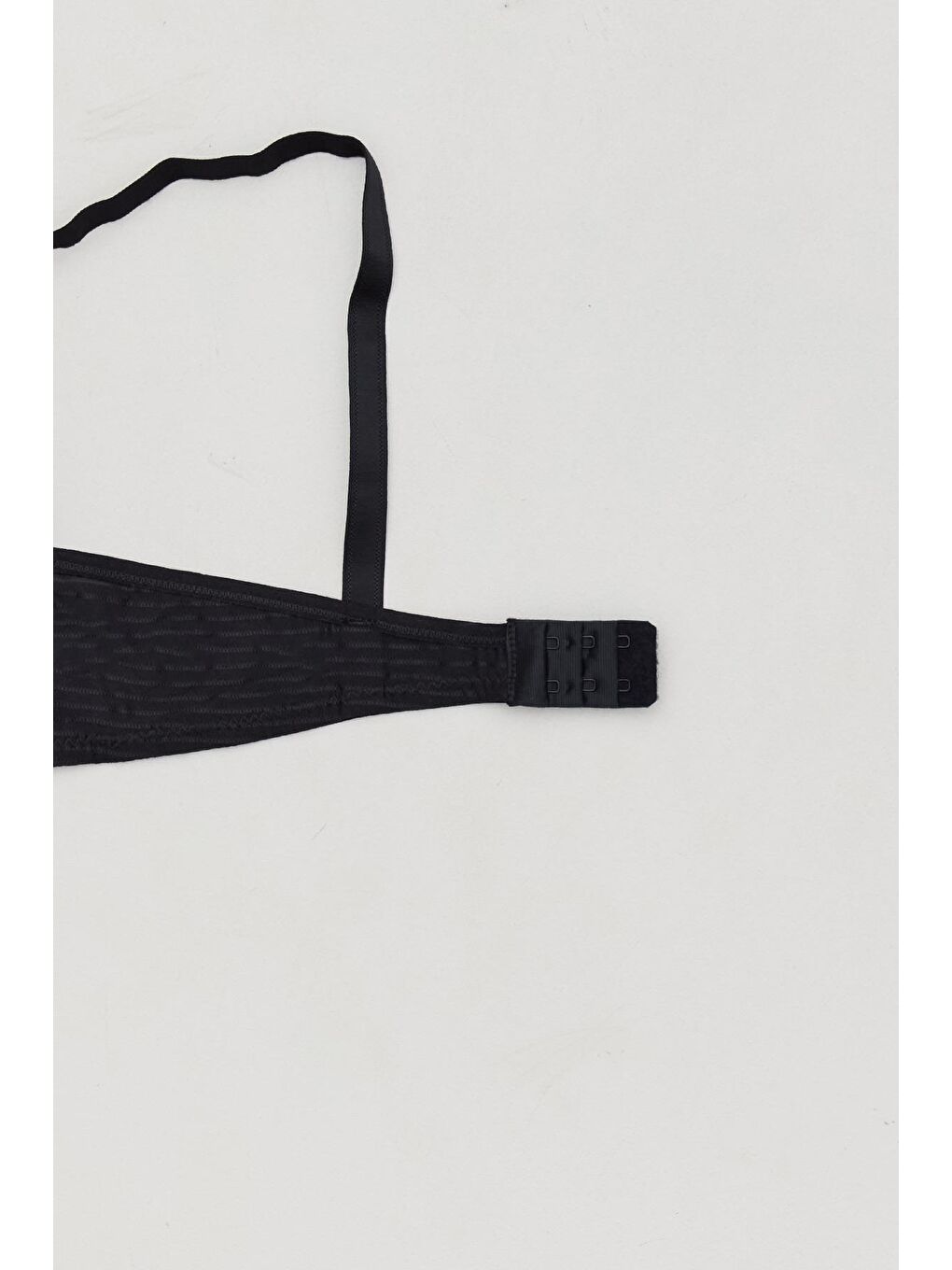 Siyah Jakarlı Destekli Telli Sütyen-1