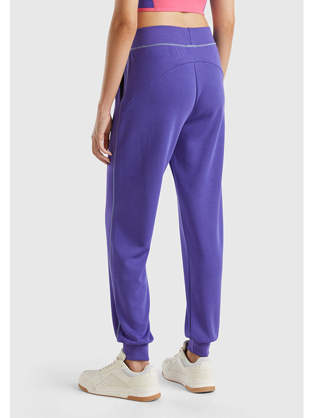 Kadın Mor Modal Karışımlı Önü Logo Detaylı Bilek Manşetli Eşofman Altı-3