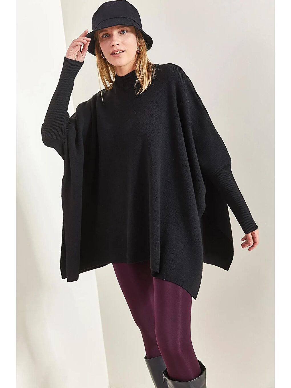 SHADE Siyah Kadın Basic Kolları Lastikli Oversize Panço - 4