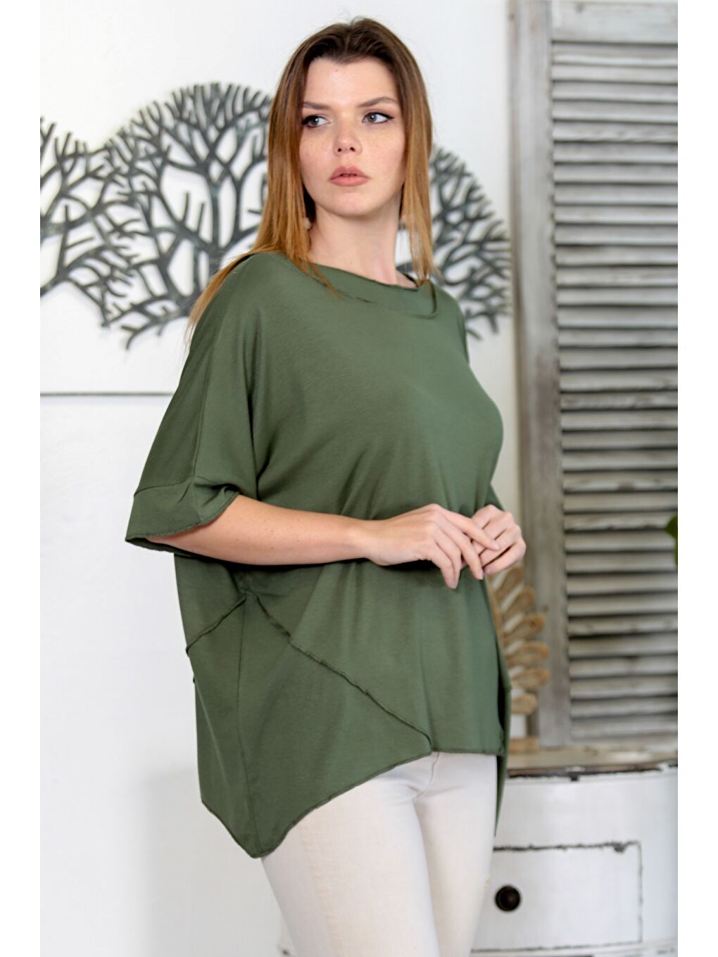 Koyu Haki Yuvarlak Yaka Kısa Kol Örme Oversize Casual Tişört-1