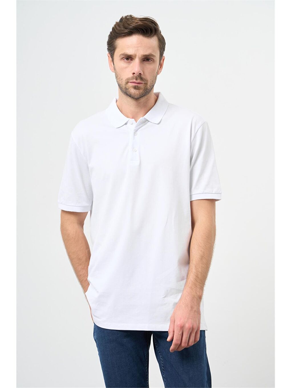 Beyaz Kısa Kol Düz Pike Polo Yaka Casual Slim Fit Büyük Beden Tişört 1011240900