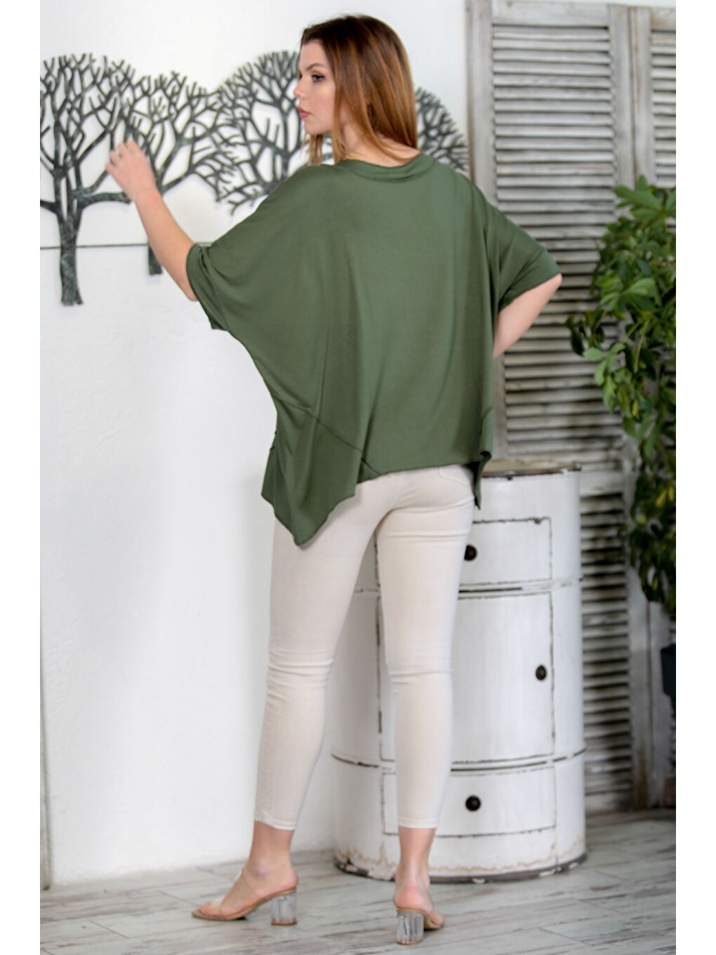 Koyu Haki Yuvarlak Yaka Kısa Kol Örme Oversize Casual Tişört-6