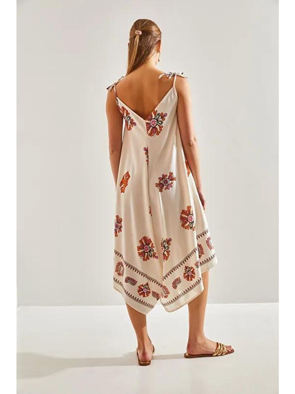 Bej Kadın İp Askılı Multi Desenli Tulum 60101059-2