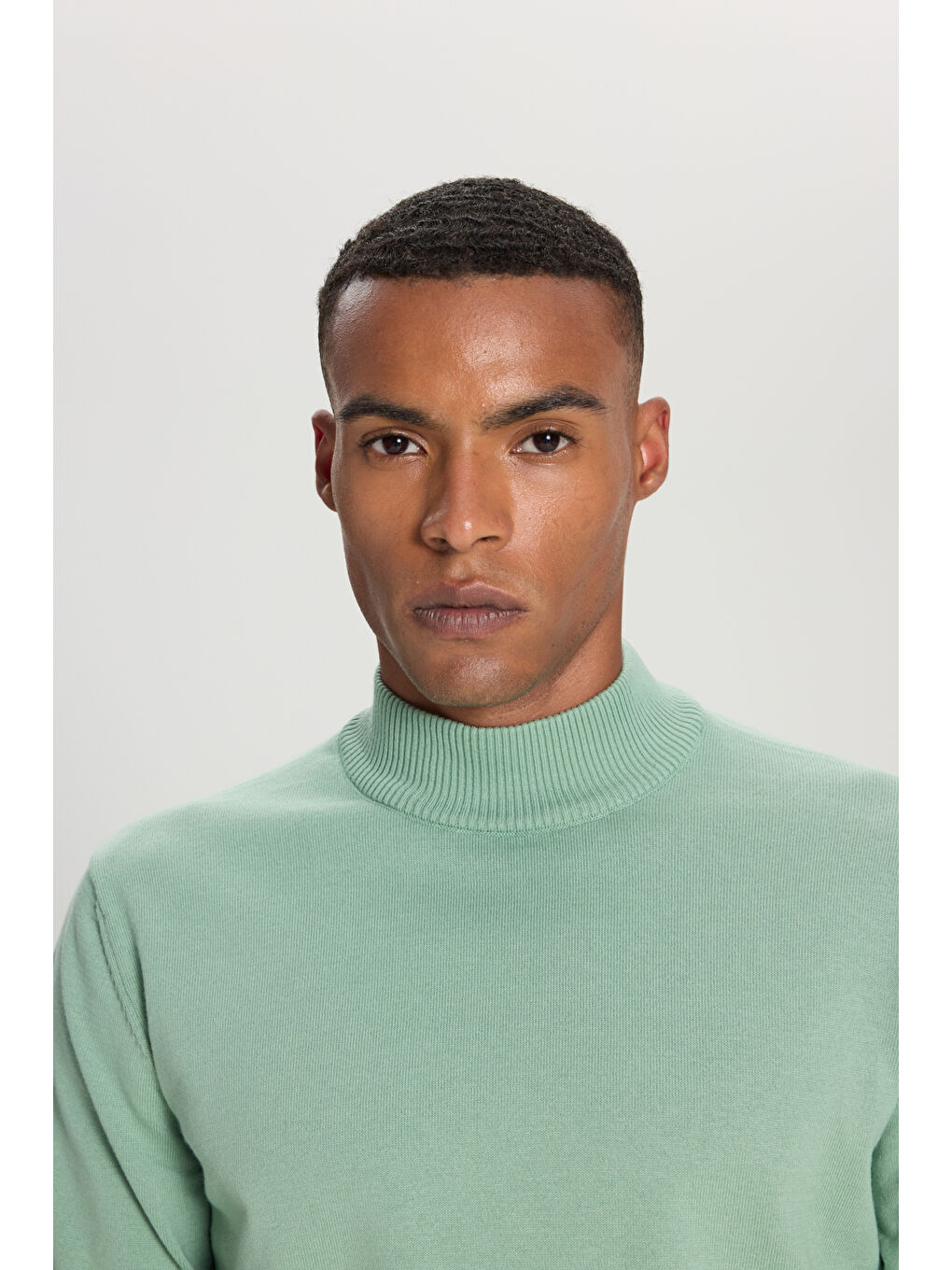 Erkek Su Yeşili Pamuklu Standart Fit Normal Kesim Yarım Balıkçı Yaka Triko Kazak-2