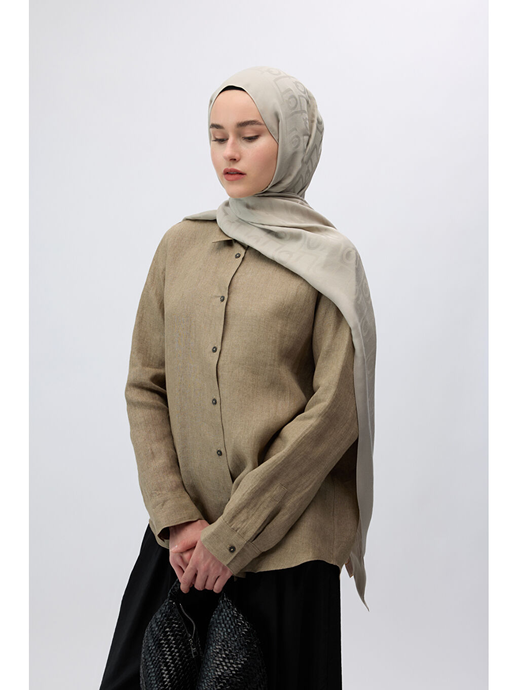 Bej İpek Jakar Monogram Şal Vizon-4