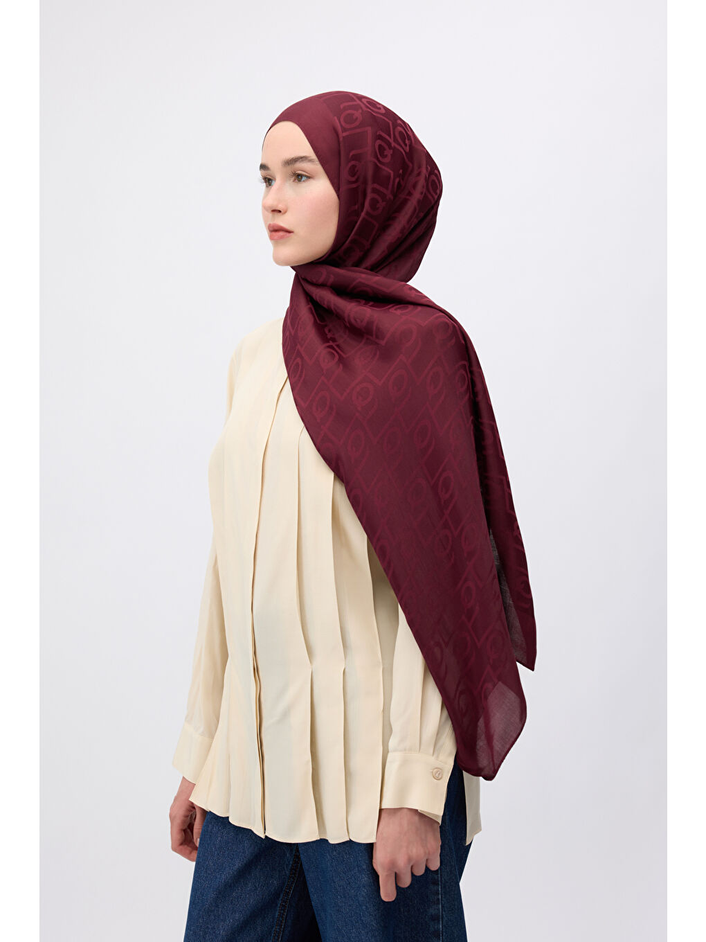 İpek Jakar Monogram Şal Bordo-1