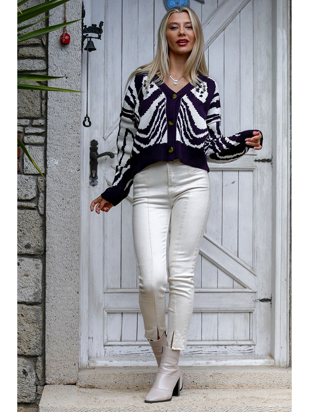 Mor-Beyaz Uzun Kol Desenli Düğmeli Triko Casual Hırka-4