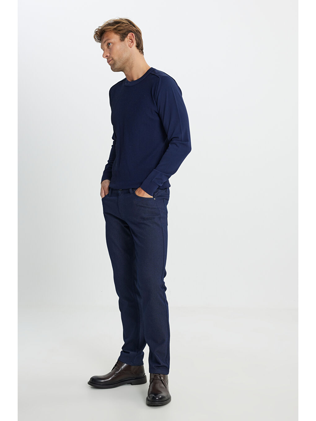 Erkek İndigo Pamuklu Slim Fit Dar Kesim 5 Cep Armürlü Denim Pantolon-3