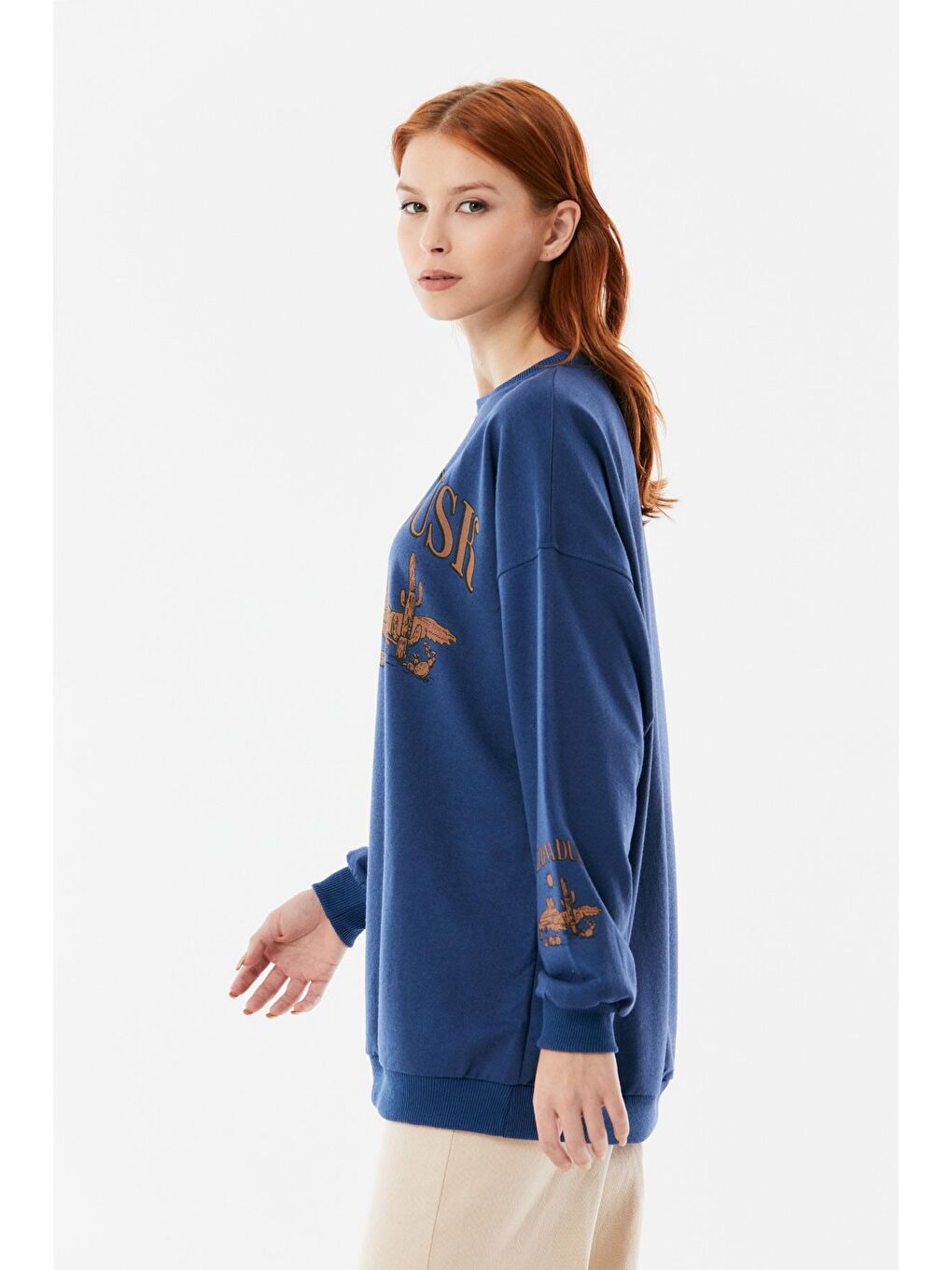 İndigo Baskılı Bisiklet Yaka Oversize Sweatshirt-3
