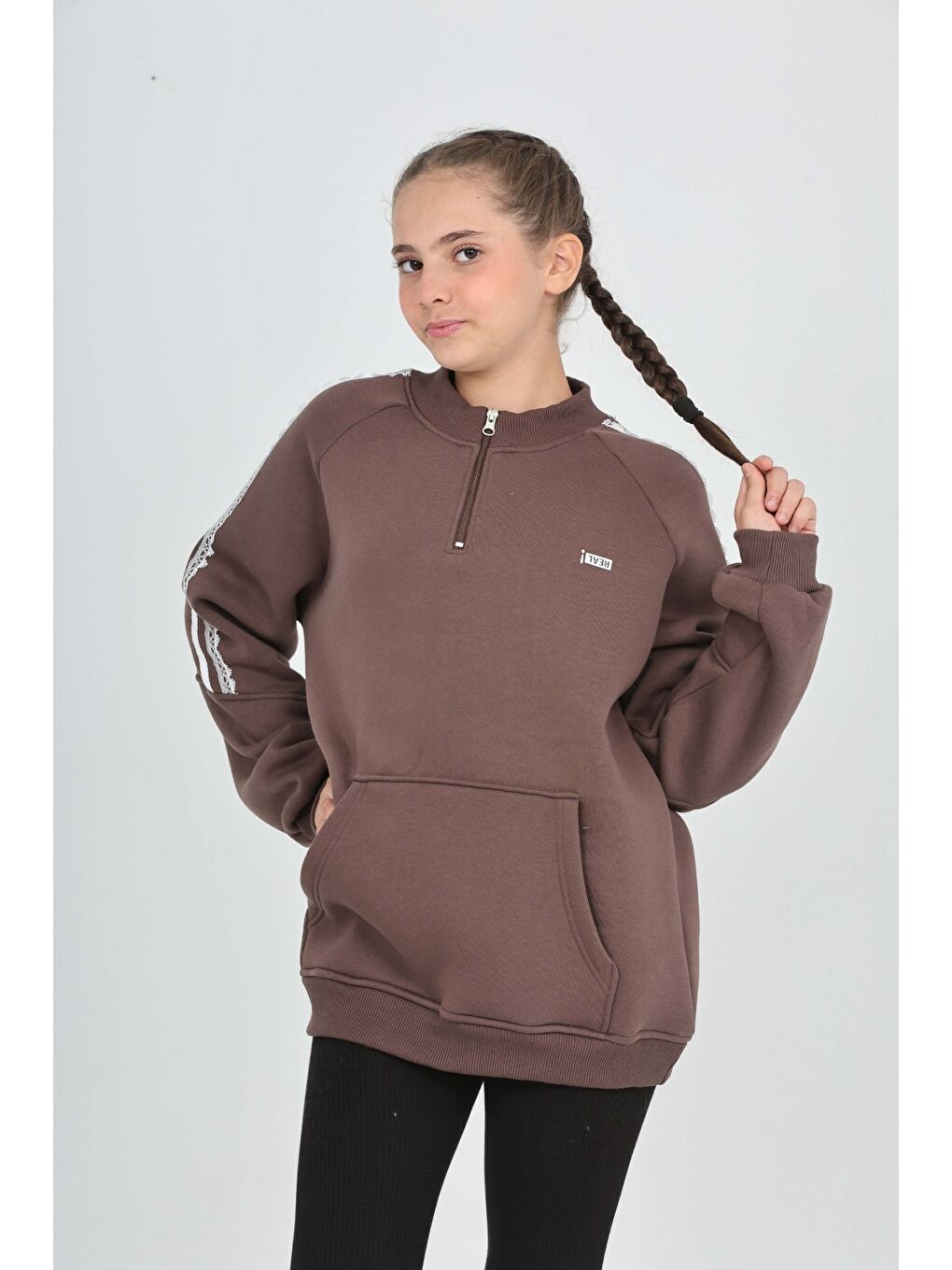 Kahverengi Kız Çocuk Relax Fit Yarım Balıkçı Yaka Reglan Kol Sweatshirt