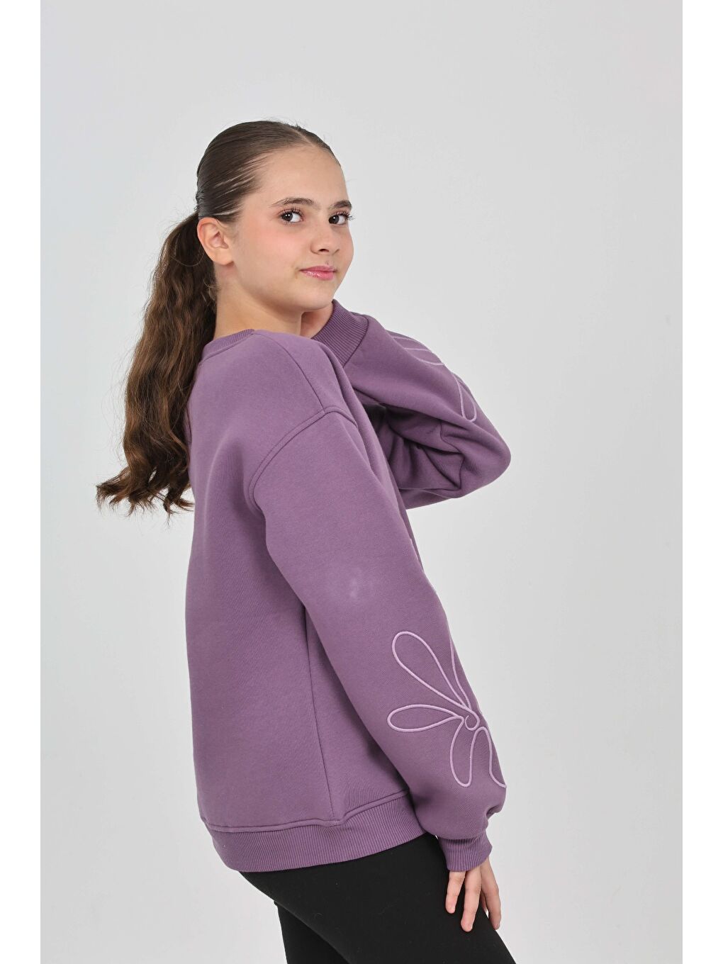 Mor Kız Çocuk Relax Fit Bisiklet Yaka Düşük Omuz Sweatshirt-1