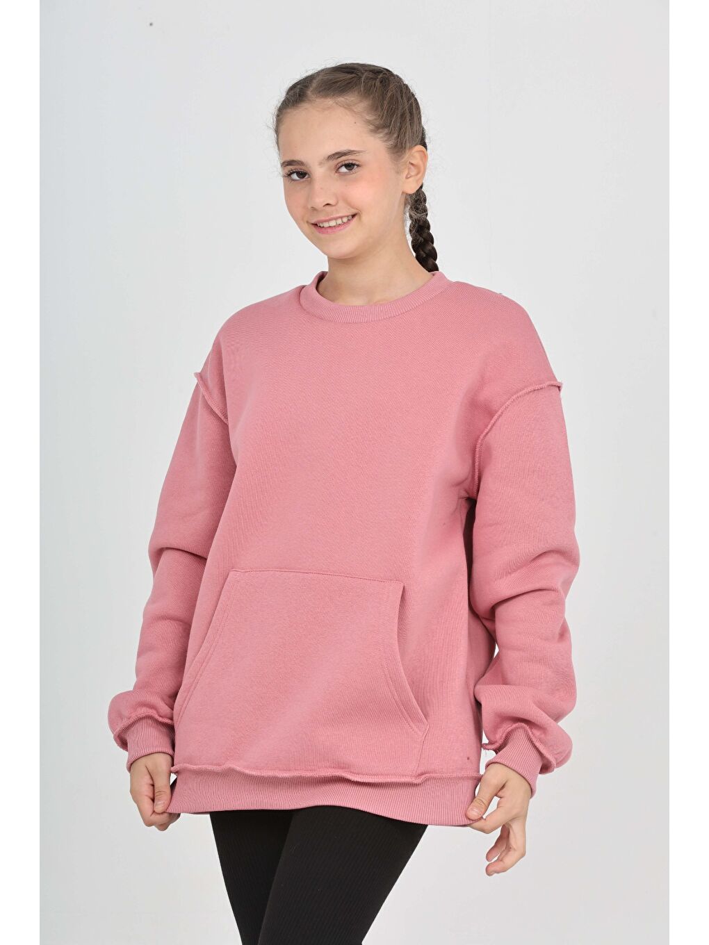 Pembe Kız Çocuk Arka Eva Nakışlı Sweatshırt