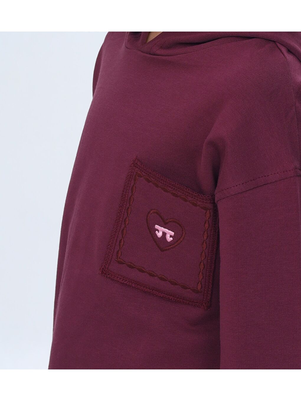 Mor Kız Çocuk Relax Fit Kapüşonlu Düşük Omuz Nakışlı Sweatshirt - Cep Detaylı-4