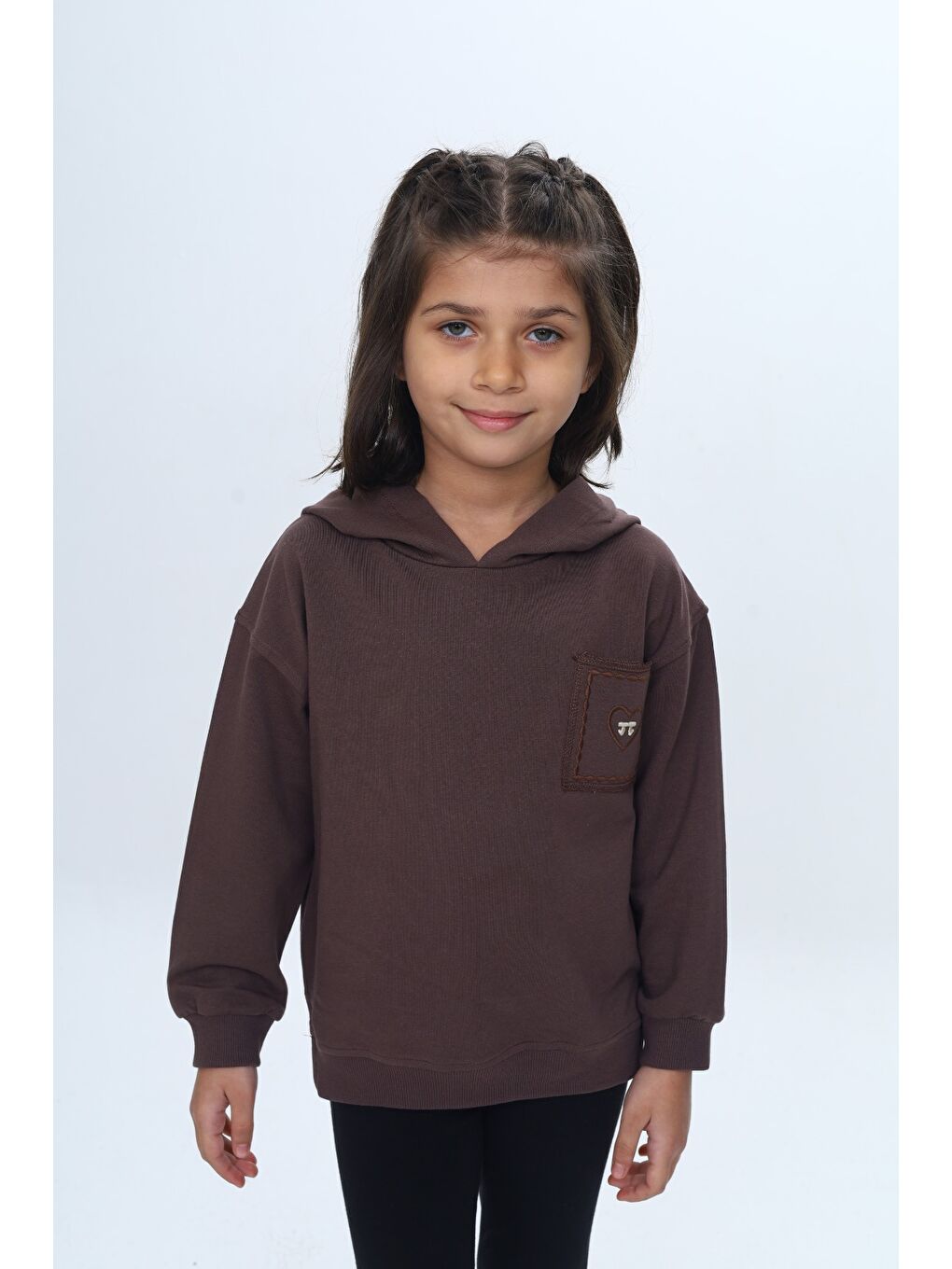 Kahverengi Kız Çocuk Relax Fit Kapüşonlu Düşük Omuz Nakışlı Sweatshirt - Cep Detaylı-2