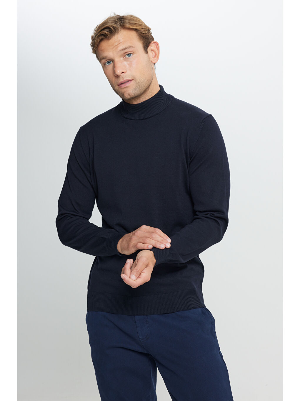 Erkek Lacivert Pamuklu Standart Fit Normal Kesim Yarım Balıkçı Yaka Triko Kazak-2