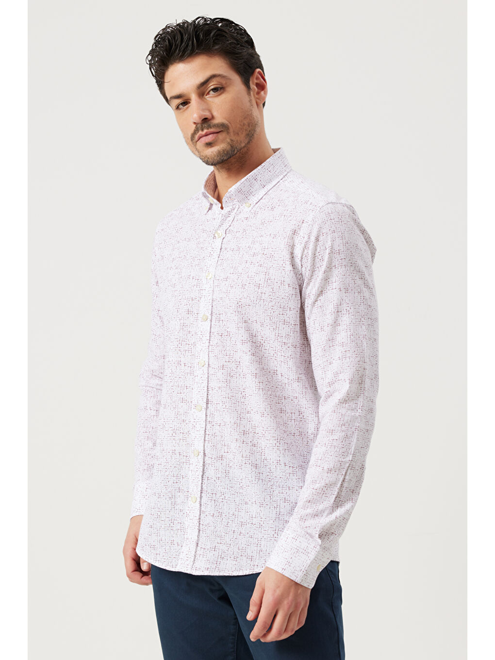 Erkek Beyaz-Bordo Slim Fit Dar Kesim Düğmeli Yaka %100 Pamuk Baskılı Gömlek