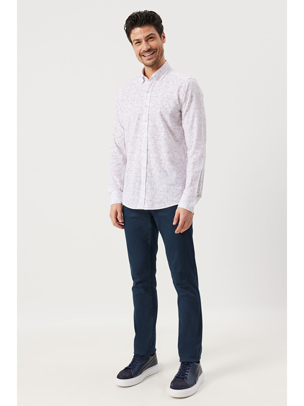 Erkek Beyaz-Bordo Slim Fit Dar Kesim Düğmeli Yaka %100 Pamuk Baskılı Gömlek-2