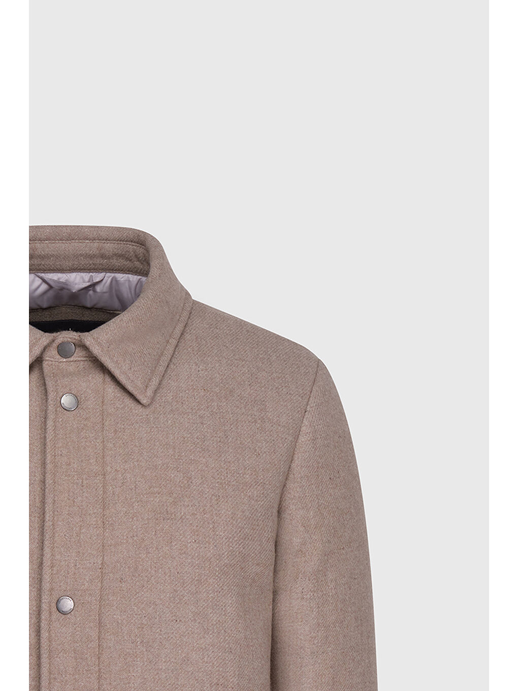 Erkek Bej Standart Fit Normal Kesim Renk Bloklu Yan Cepli Mont-6