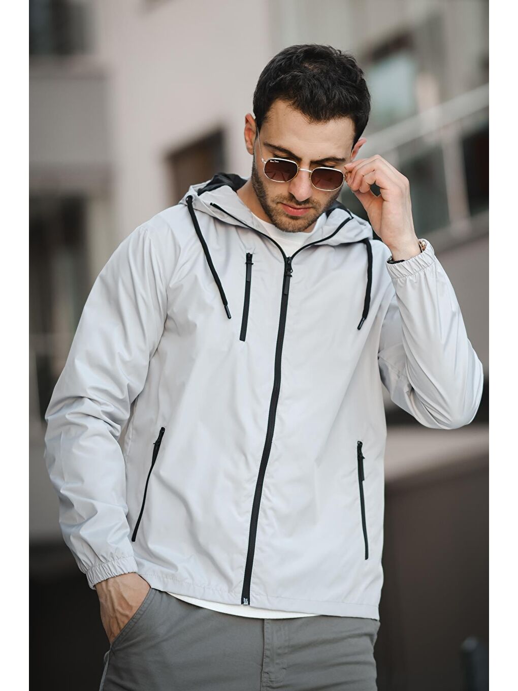 Gri Slim Fit Su İtici Kapüşonlu Mevsimlik Mont