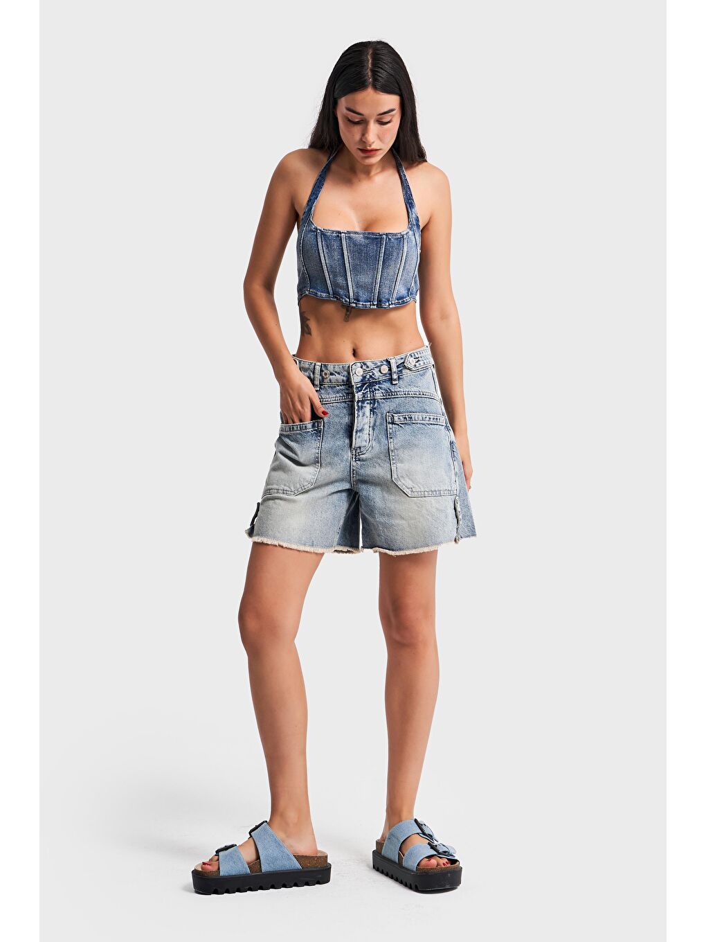 Mavi Kadın Tint Jean Rengi Kemer Detaylı Önden Cepli Denim Şort-2