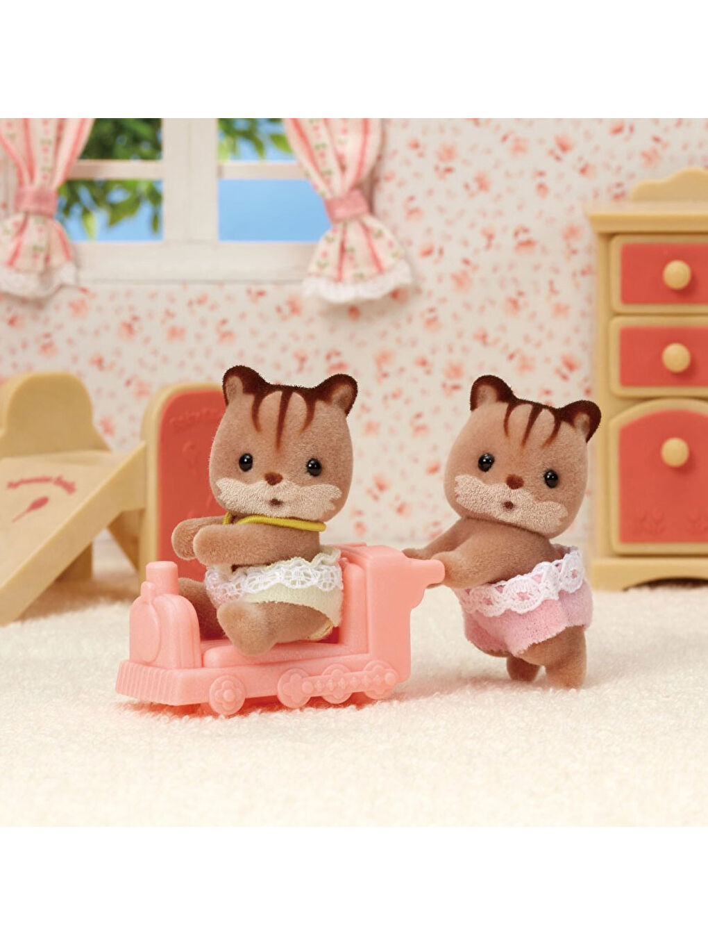 Sylvanian Families Renksiz Sincap İkizler 5421