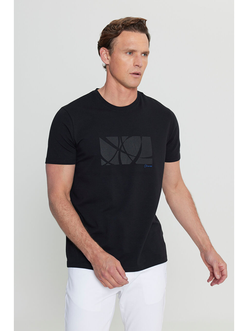 Erkek Siyah Pamuklu Slim Fit Dar Kesim Bisiklet Yaka Baskılı Esnek Tişört-2