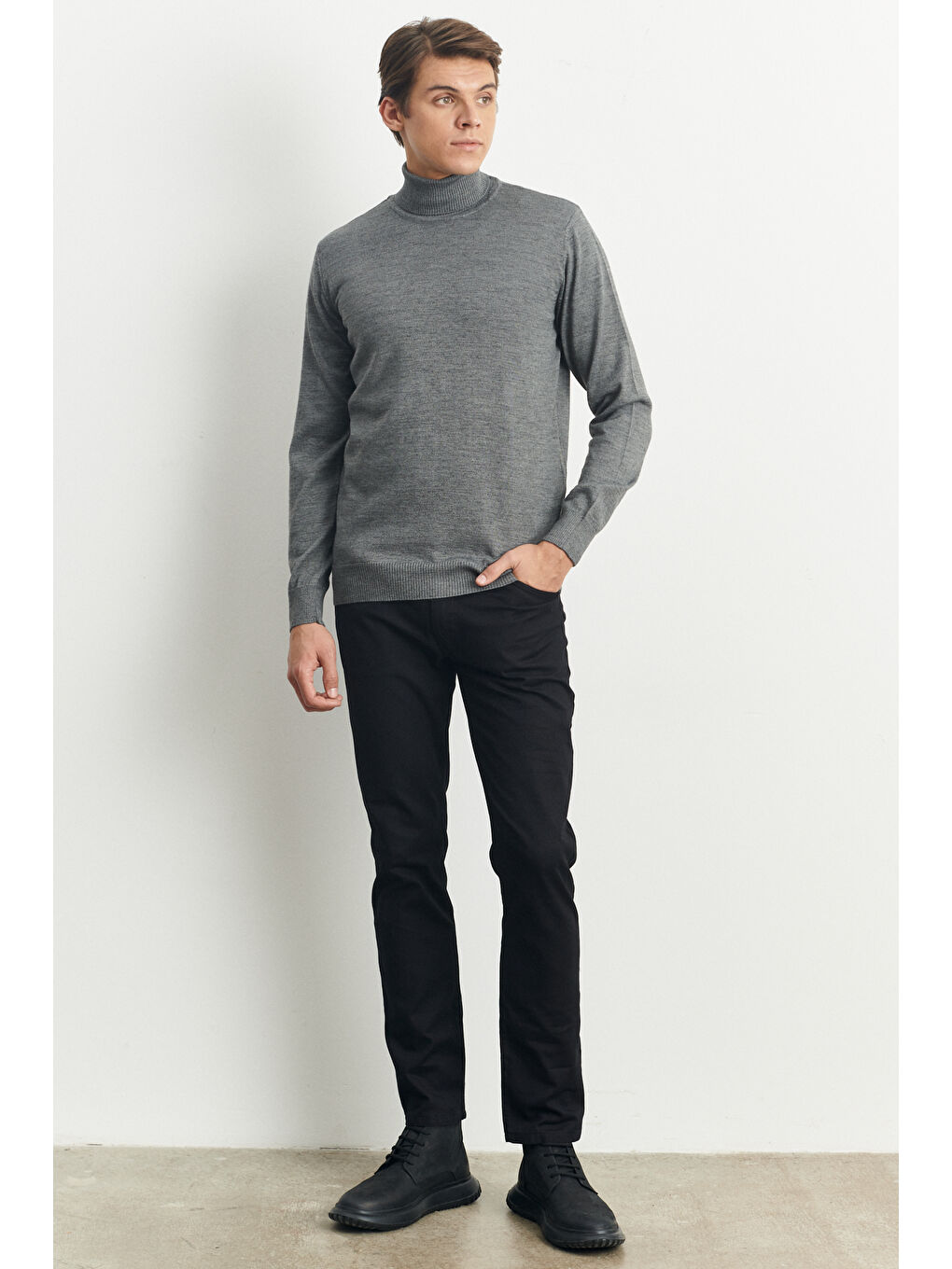 Erkek Gri Melanj Standart Fit Normal Kesim Tam Balıkçı Yaka Yünlü Triko Kazak-1