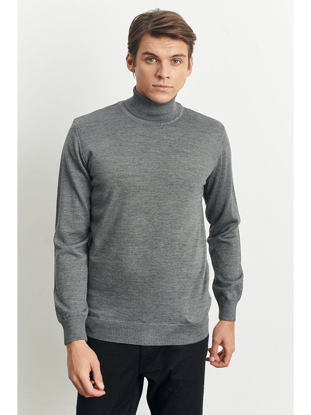 Erkek Gri Melanj Standart Fit Normal Kesim Tam Balıkçı Yaka Yünlü Triko Kazak-3