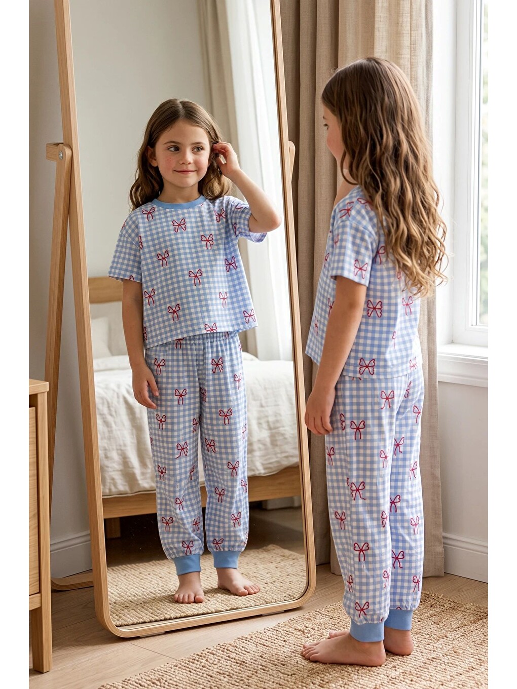 Kız Çocuk Pötikare Desenli Mavi Beyaz Renk Fiyonklu Kısa Kol %100 Pamuk Pijama Takımı-3