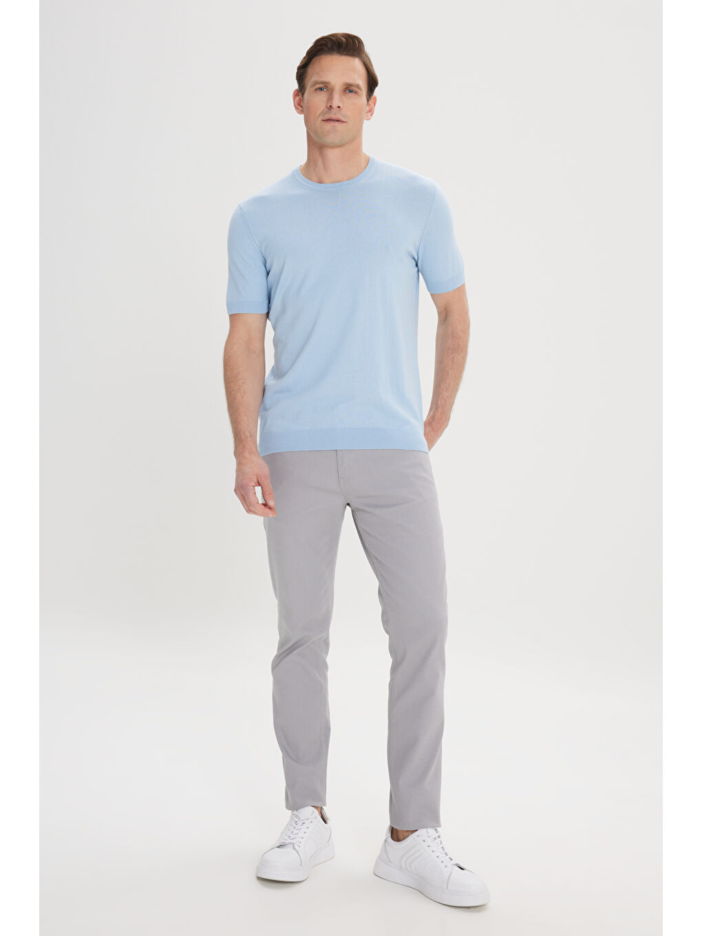 Erkek Mavi Standart Fit Normal Kesim %100 Pamuk Bisiklet Yaka Triko Tişört-1